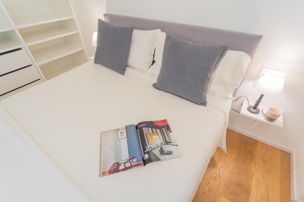A Step From The Lake Apartment By Rent All Como Buitenkant foto